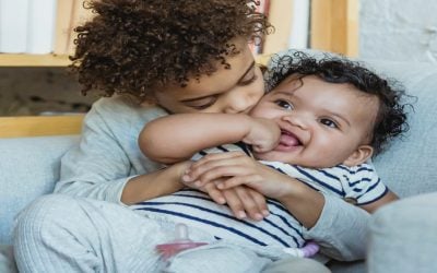 8 Tips to Help Transition Your Baby from 2 Naps to 1